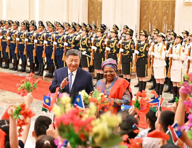 (260710) -- BEIJING, July 10, 2026 (Xinhua) -- Chinese President Xi Jinping holds a welcome ceremony for Namibian President Netumbo Nandi-Ndaitwah in the Northern Hall of the Great Hall of the People prior to their talks in Beijing, capital of China, July 10, 2026. Xi held talks with Netumbo Nandi-Ndaitwah, who is on a state visit to China, at the Great Hall of the People in Beijing on Friday. (Xinhua/Gao Jie)
