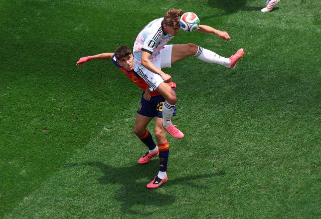(260711) -- LOS ANGELES, July 11, 2026 (Xinhua) -- Charles De Ketelaere (up) of Belgium jumps for a header during the quarter final match between Spain and Belgium at the 2026 FIFA World Cup at Los Angeles Stadium in Los Angeles, the United States, July 10, 2026. (Xinhua/Mao Siqian)