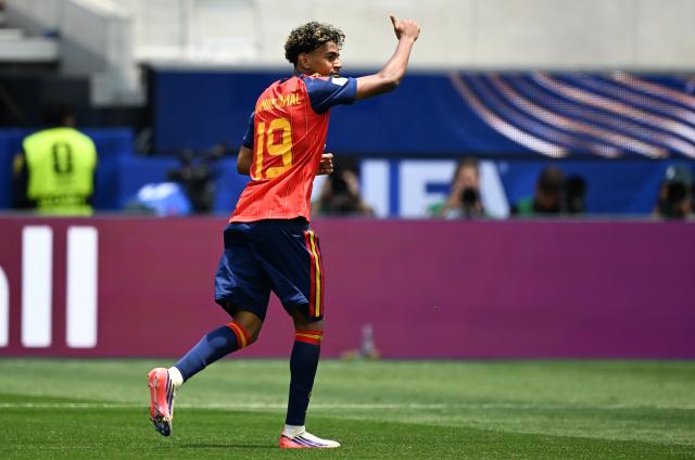 (260711) -- LOS ANGELES, July 11, 2026 (Xinhua) -- Lamine Yamal of Spain reacts during the quarter final match between Spain and Belgium at the 2026 FIFA World Cup at Los Angeles Stadium in Los Angeles, the United States, July 10, 2026. (Xinhua/Wu Xiaoling)