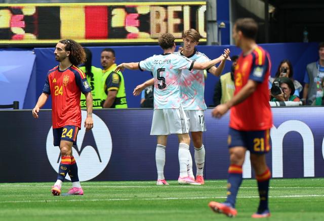 (260711) -- LOS ANGELES, July 11, 2026 (Xinhua) -- Charles De Ketelaere (2nd R) of Belgium celebrates scoring with his teammate during the quarter final match between Spain and Belgium at the 2026 FIFA World Cup at Los Angeles Stadium in Los Angeles, the United States, July 10, 2026. (Xinhua/Bai Xuefei)