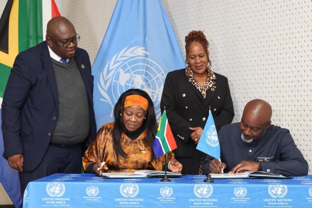 (260710) -- JOHANNESBURG, July 10, 2026 (Xinhua) -- UN Resident Coordinator in South Africa Nelson Muffuh (R, front) and South African Minister in the Presidency for Planning, Monitoring and Evaluation Maropene Ramokgopa (L, front) sign the UN Sustainable Development Cooperation Framework in Pretoria, South Africa, July 10, 2026. The South African government and the United Nations (UN) on Friday signed a five-year cooperation framework to support the country's national development priorities and the Sustainable Development Goals.
TO GO WITH "S. Africa, UN sign cooperation framework to support sustainable development" (GCIS/Handout via Xinhua)