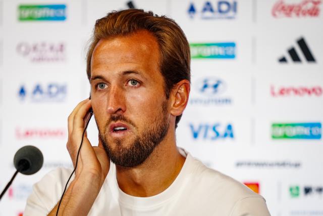 (260711) -- MIAMI, July 11, 2026 (Xinhua) -- Harry Kane of England attends a press conference ahead of quarterfinal between Norway and England at the 2026 FIFA World Cup in Miami, the United States, July 10, 2026. (Xinhua/Jia Haocheng)