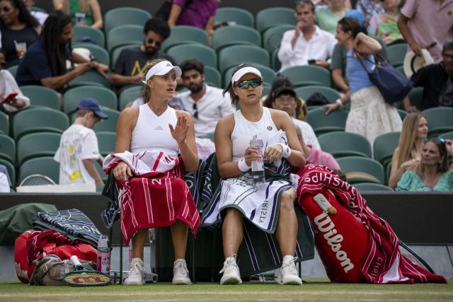 (260711) -- LONDON, July 11, 2026 (Xinhua) -- Guo Hanyu (R)/Kristina Mladenovic are seen during the women's doubles semi-finals match between Guo Hanyu (China)/Kristina Mladenovic (France) and Jiang Xinyu/Xu Yifan of China at the Wimbledon Tennis Championships in London, Britain, on July 10, 2026. (Photo by Stephen Chung/Xinhua)