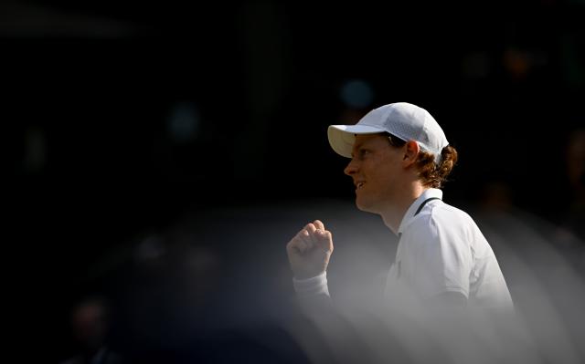(260711) -- LONDON, July 11, 2026 (Xinhua) -- Jannik Sinner reacts during the men's singles semifinal between Jannik Sinner of Italy and Novak Djokovic of Serbia at the Wimbledon Tennis Championships in London, Britain, on July 10, 2026. (Xinhua/Li Ying)