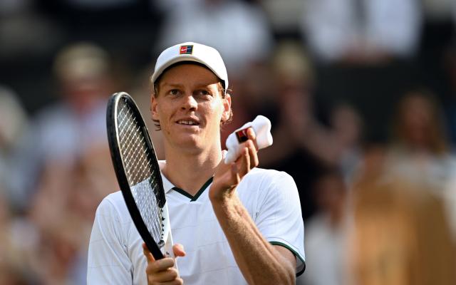 (260711) -- LONDON, July 11, 2026 (Xinhua) -- Jannik Sinner celebrates after winning the men's singles semifinal between Jannik Sinner of Italy and Novak Djokovic of Serbia at the Wimbledon Tennis Championships in London, Britain, on July 10, 2026. (Xinhua/Li Ying)