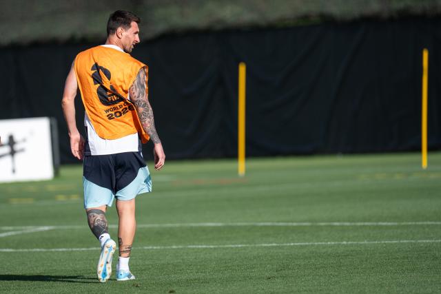 (260711) -- KANSAS CITY, July 11, 2026 (Xinhua) -- Lionel Messi of Argentina attends a training session ahead of the quarterfinal between Argentina and Switzerland at the 2026 FIFA World Cup in Kansas City, the United States, on July 10, 2026. (Xinhua/Xiao Yijiu)