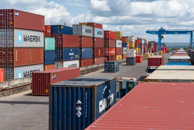 (260713) -- MOMBASA, July 13, 2026 (Xinhua) -- This photo taken on July 9, 2026 shows containers at Port Reitz Station on the Mombasa-Nairobi Standard Gauge Railway (SGR) in Mombasa, Kenya.
  Effective May 1, China has implemented a zero-tariff policy on products from 53 African countries with which it maintains diplomatic relations.
  According to the Africa Star Railway Operation Company, Kenya's Standard Gauge Railway (SGR) operated a total of 3,931 freight trains in the first half of 2026, transporting 4.278 million tonnes of cargo, with average daily cargo volume up 12.3 percent year on year. Container shipments from Nairobi to Mombasa rose sharply in May and June following the implementation of the zero-tariff policy, increasing by about 44 percent compared with the average monthly volume recorded earlier this year. (Xinhua/Xie Jianfei)