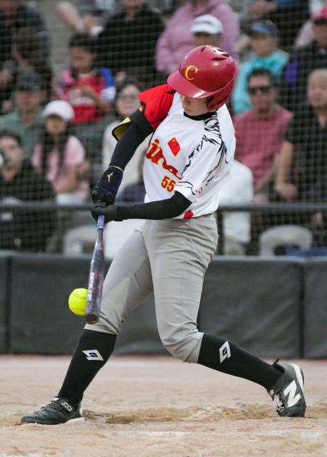 (260713) -- SURREY, July 13, 2026 (Xinhua) -- Ren Min of China competes during the final game between China and Canada at the 2026 Canada Cup International Softball Championship in Surrey, British Columbia, Canada, July 12, 2026.
Canada claimed the championship title with a 7-3 victory over China, while China finished as the first runner-up. (Photo by Liang Sen/Xinhua)