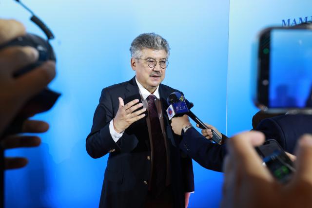 (260714) -- BISHKEK, July 14, 2026 (Xinhua) -- Kyrgyz State Secretary Arslan Koichiev speaks during an interview with Xinhua in Bishkek, the capital of Kyrgyzstan, July 13, 2026. An event promoting the fifth volume of "Xi Jinping: The Governance of China" was held here on Monday. (Photo by Roman/Xinhua)