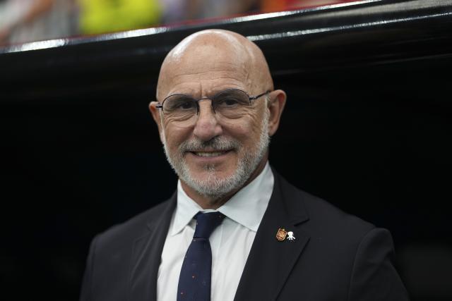(260715) -- DALLAS, July 15, 2026 (Xinhua) -- Luis de la Fuente, head coach of Spain, is seen before the semifinal match between France and Spain at the 2026 FIFA World Cup at Dallas Stadium in Dallas, the United States, July 14, 2026. (Xinhua/Huang Zongzhi)