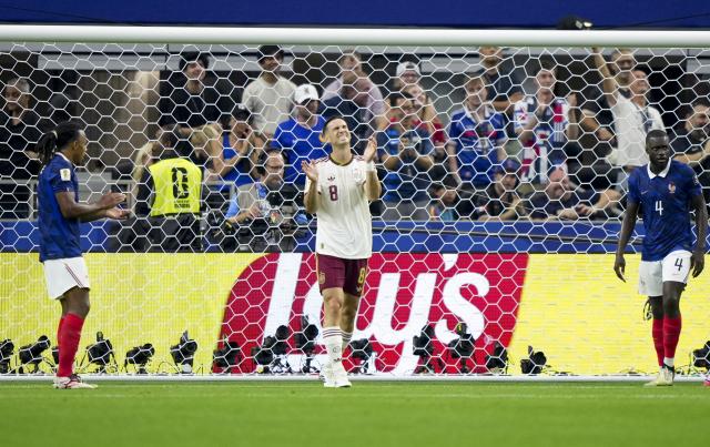 (260715) -- DALLAS, July 15, 2026 (Xinhua) -- Fabian Ruiz (C) of Spain reacts during the semifinal match between France and Spain at the 2026 FIFA World Cup at Dallas Stadium in Dallas, the United States, July 14, 2026. (Xinhua/Huang Zongzhi)