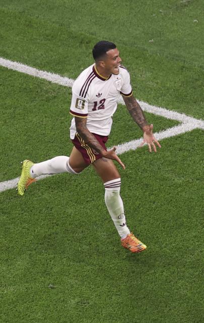 (260715) -- DALLAS, July 15, 2026 (Xinhua) -- Pedro Porro of Spain celebrates a goal during the semifinal match between France and Spain at the 2026 FIFA World Cup at Dallas Stadium in Dallas, the United States, July 14, 2026. (Xinhua/Hu Xingyu)