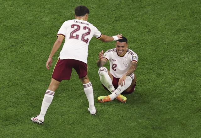 (260715) -- DALLAS, July 15, 2026 (Xinhua) -- Pedro Porro (R) of Spain celebrates a goal with teammates during the semifinal match between France and Spain at the 2026 FIFA World Cup at Dallas Stadium in Dallas, the United States, July 14, 2026. (Xinhua/Hu Xingyu)
