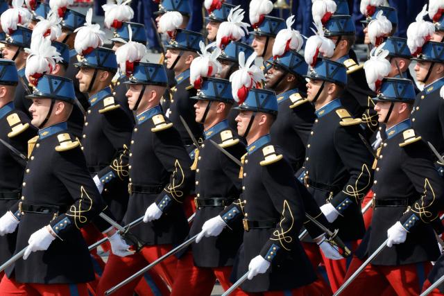 (260714) -- PARIS, July 14, 2026 (Xinhua) -- Participants attend the annual Bastille Day military parade in Paris, France, on July 14, 2026. (Photo by Henri Szwarc/Xinhua)