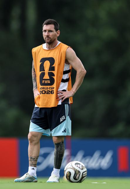 (260715) -- MARIETTA, July 15, 2026 (Xinhua) -- Lionel Messi of Argentina attends a training session ahead of the semifinal match between Argentina and England at the 2026 FIFA World Cup in Marietta, Georgia, the United States, on July 14, 2026. (Xinhua/Li Ming)
