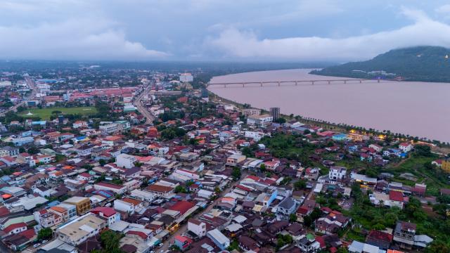 (260715) -- PAKSE, July 15, 2026 (Xinhua) -- An aerial photo taken on July 14, 2026 shows a view of Pakse city in Champasak Province, Laos. Pakse, the capital of Champasak Province, serves as a major economic and transportation hub in southern Laos. (Photo by Kaikeo Saiyasane/Xinhua)