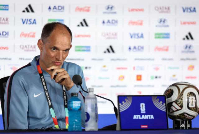 (260715) -- ATLANTA, July 15, 2026 (Xinhua) -- Thomas Tuchel, head coach of England, attends a press conference ahead of the semifinal match between Argentina and England at the 2026 FIFA World Cup in Atlanta, Georgia, the United States, July 14, 2026. (Xinhua/Li Ming)