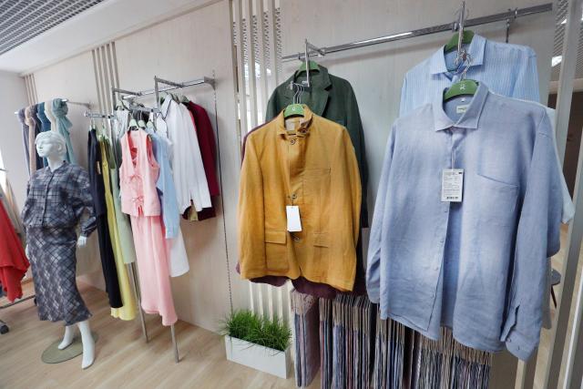 (260715) -- ORSHA, July 15, 2026 (Xinhua) -- This photo taken on July 9, 2026 shows local linen products in Orsha, Belarus. From the blue flax fields of Belarus to the textile workshops and markets of China, linen has transcended its origins as a mere agricultural commodity.
   In the Belarusian city of Orsha, known as the country's "linen capital," stands one of Europe's largest linen processing enterprises, a facility with roots dating back to the 1930s.
   TO GO WITH "Feature: Linen weaves into fabric of China-Belarus friendship" (Photo by Zhinkov Henadz/Xinhua)