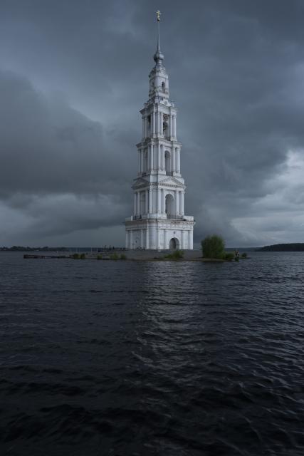(260715) -- MOSCOW, July 15, 2026 (Xinhua) -- This photo taken on July 9, 2026 shows the Kalyazin bell tower in Tver Oblast, Russia. Russia's "Golden Ring" is a cultural and tourism route surrounding the capital of Moscow, which brings the history and culture, architectural art, folk customs and natural scenery of Russia to its viewers. (Xinhua/Gao Wei)