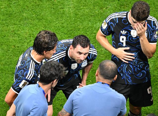 (260716) -- ATLANTA, July 16, 2026 (Xinhua) -- Lionel Messi (C) of Argentina reacts during the semifinal match between Argentina and England at the 2026 FIFA World Cup at Atlanta Stadium in Atlanta, the United States, July 15, 2026. (Xinhua/Xiao Yijiu)
