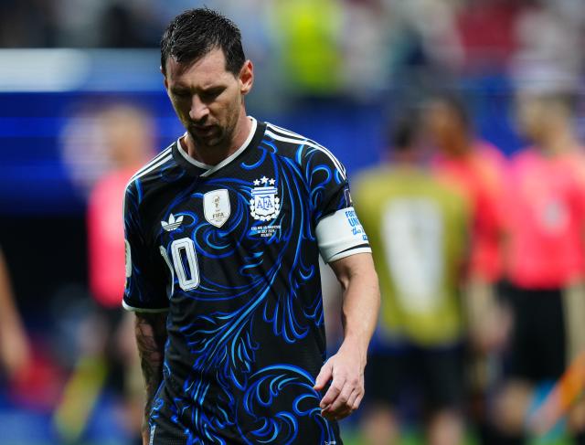 (260716) -- ATLANTA, July 16, 2026 (Xinhua) -- Lionel Messi of Argentina reacts during the semifinal match between Argentina and England at the 2026 FIFA World Cup at Atlanta Stadium in Atlanta, the United States, July 15, 2026. (Xinhua/Jia Haocheng)
