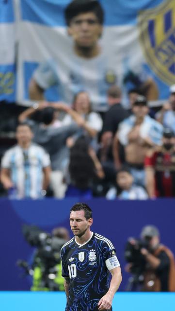 (260716) -- ATLANTA, July 16, 2026 (Xinhua) -- Lionel Messi of Argentina reacts during the semifinal match between Argentina and England at the 2026 FIFA World Cup at Atlanta Stadium in Atlanta, the United States, July 15, 2026. (Xinhua/Cao Can)
