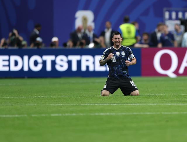 (260716) -- ATLANTA, July 16, 2026 (Xinhua) -- Lionel Messi of Argentina celebrates victory after the semifinal match between Argentina and England at the 2026 FIFA World Cup at Atlanta Stadium in Atlanta, the United States, July 15, 2026. (Xinhua/Cao Can)