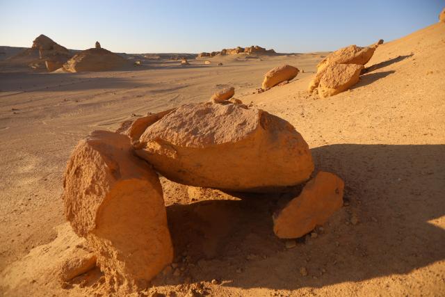 (260718) -- FAYOUM, July 18, 2026 (Xinhua) -- This photo taken on July 18, 2026 shows the scenery in Fayoum, Egypt. (Xinhua/Ahmed Gomaa)