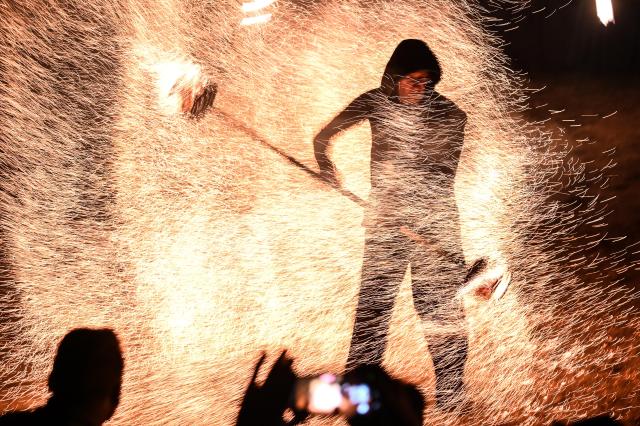 (260719) -- BEIJING, July 19, 2026 (Xinhua) -- A performer takes part in a fire show during the Grunwald Days festival in Grunwald, Poland, on July 17, 2026. The annual Grunwald Days festival commemorates the Battle of Grunwald in 1410, which is regarded as one of the most important battles in Polish history. The festival runs from Wednesday through Sunday this year. (Photo by Alexey Vitvitsky/Xinhua)