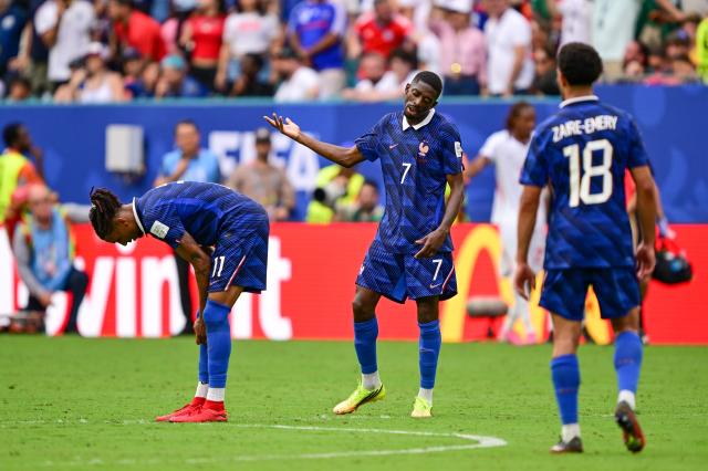 (260719) -- MIAMI, July 19, 2026 (Xinhua) -- Ousmane Dembele (C) of France reacts during the bronze final match between France and England at the 2026 FIFA World Cup in Miami, the United States, July 18, 2026. (Xinhua/Chen Yichen)