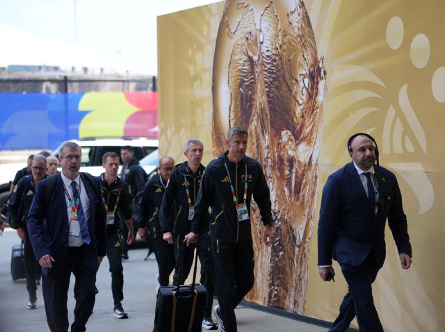 (260720) -- NEW JERSEY, July 20, 2026 (Xinhua) -- Referee Slavko Vincic (2nd R) is seen prior to the final match between Spain and Argentina at the 2026 FIFA World Cup at the New York New Jersey Stadium, the United States, July 19, 2026. (Xinhua/Huang Zongzhi)