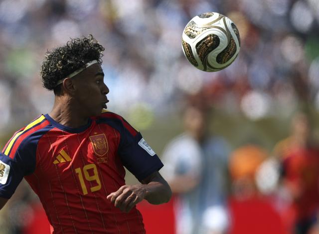 (260720) -- NEW JERSEY, July 20, 2026 (Xinhua) -- Lamine Yamal of Spain competes during the final match between Spain and Argentina at the 2026 FIFA World Cup at the New York New Jersey Stadium, the United States, July 19, 2026. (Xinhua/Li Ming)