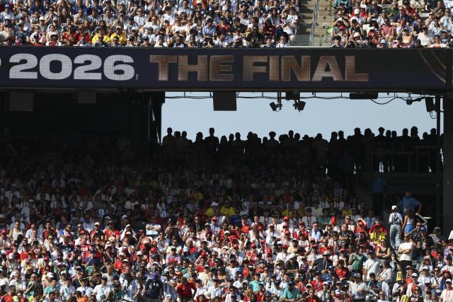 (260720) -- NEW JERSEY, July 20, 2026 (Xinhua) -- Fans are seen during the final match between Spain and Argentina at the 2026 FIFA World Cup at the New York New Jersey Stadium, the United States, July 19, 2026. (Xinhua/Li Ming)