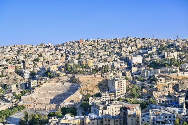(260722) -- AMMAN, July 22, 2026 (Xinhua) -- This photo taken on July 20, 2026 shows a city view from the Citadel in Amman, Jordan. Amman is the capital of Jordan where tradition and modernity coexist. From the ancient Citadel to the modern shopping district, traces of different eras intertwine to reveal the city's unique charm and enduring vitality. (Xinhua/Xin Mengchen)