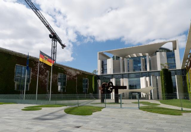 (260724) -- BERLIN, July 24, 2026 (Xinhua) -- The German Chancellery is pictured in Berlin, Germany, July 24, 2026. German Chancellor Friedrich Merz on Friday announced a major reshuffle of his cabinet, highlighted by the appointment of Nina Warken as the new Chancellery head and Carsten Linnemann as the health minister. (Xinhua/Zhang Haofu)