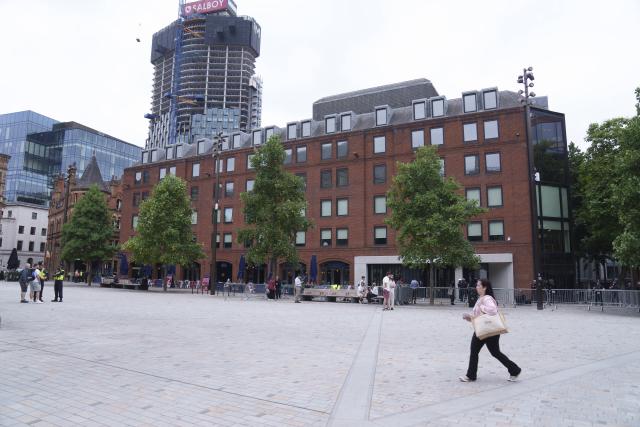 (260724) -- MANCHESTER, July 24, 2026 (Xinhua) -- This photo taken on July 24, 2026 shows the Heron House where No10 North is located in Manchester, Britain. British Prime Minister Andy Burnham on Thursday began working from a new government office in Manchester, dubbed "No10 North," as part of his plan to shift economic decision-making away from Westminster and devolve more powers to local authorities.
   Located at Heron House in central Manchester, the office will serve as the government's new "situation room for growth," coordinating work on local economic development and devolution, according to a government statement. (Photo by Jon Super/Xinhua)
