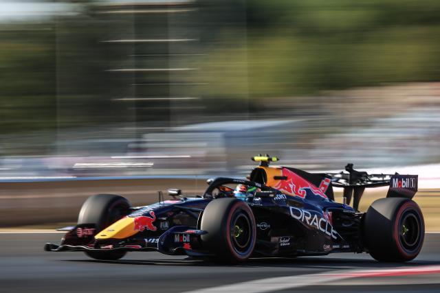 (260725) -- MOGYOROD, July 25, 2026 (Xinhua) -- Red Bull's Isack Hadjar of France drives during the first free practice session of the Formula One Hungarian Grand Prix at the Hungaroring in Mogyorod, near Budapest, Hungary, July 24, 2026. (Photo by David Balogh/Xinhua)