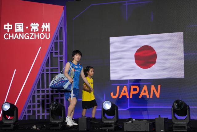 (260726) -- CHANGZHOU, July 26, 2026 (Xinhua) -- Yamaguchi Akane arrives for the women's singles final match between Chen Yufei of China and Yamaguchi Akane of Japan at the 2026 China Open badminton tournament in Changzhou, east China's Jiangsu Province, July 26, 2026. (Xinhua/Li Bo)