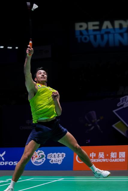 (260726) -- CHANGZHOU, July 26, 2026 (Xinhua) -- Toma Junior Popov competes during the men's singles final match between Chou Tien Chen of Chinese Taipei and Toma Junior Popov of France at the China Open 2026 badminton tournament in Changzhou, east China's Jiangsu Province, July 26, 2026. (Xinhua/Li Bo)