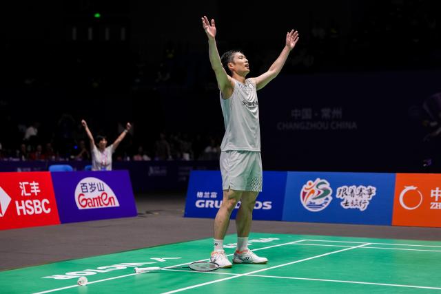 (260726) -- CHANGZHOU, July 26, 2026 (Xinhua) -- Chou Tien Chen celebrates after winning the men's singles final match between Chou Tien Chen of Chinese Taipei and Toma Junior Popov of France at the China Open 2026 badminton tournament in Changzhou, east China's Jiangsu Province, July 26, 2026. (Xinhua/Li Bo)