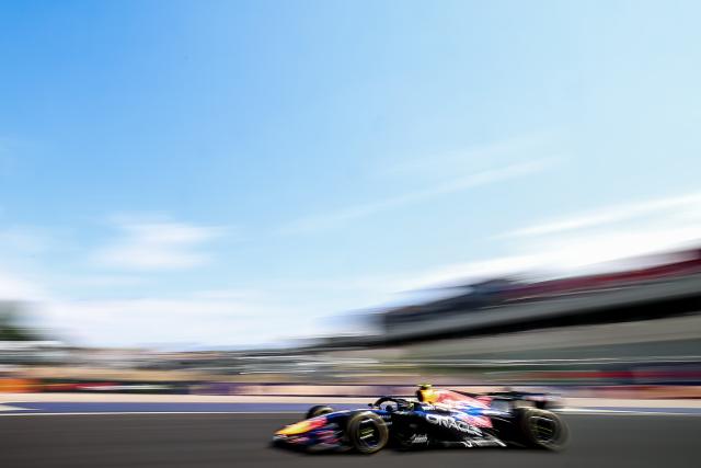 (260727) -- MOGYOROD, July 27, 2026 (Xinhua) -- Red Bull's Dutch driver Max Verstappen competes during the race of the Formula One Hungarian Grand Prix at the Hungaroring in Mogyorod, near Budapest, Hungary, July 26, 2026. (Photo by David Balogh/Xinhua)