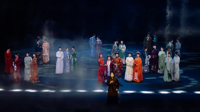 (260727) -- BEIJING, July 27, 2026 (Xinhua) -- This photo taken with a mobile phone on July 20, 2026 shows a scene of a play staged at "Unique Dream of Red Mansion," a tourist attraction in Langfang, north China's Hebei Province. (Xinhua/Dong Xiaokun)