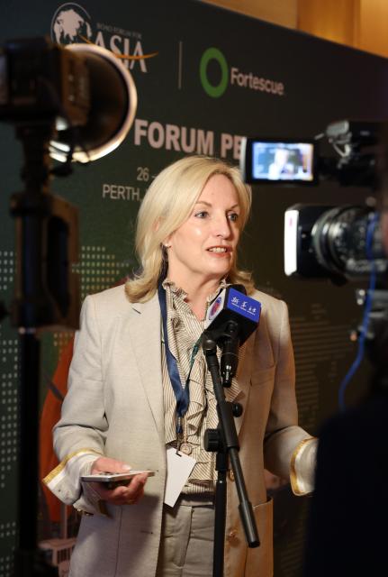 (260728) -- PERTH, July 28, 2026 (Xinhua) -- Christine Holgate, CEO of Team Global Express, gives an exclusive interview to Xinhua in Perth, Australia, July 27, 2026. A high-level meeting has brought together experts, policymakers and industry leaders in the capital city of Western Australia on Monday, with a spotlight on the global green transition.
   Around 200 representatives from governments, businesses and academic institutions across Asia, Oceania and Africa have gathered at the Boao Forum for Asia (BFA) Perth Conference, sharing their insights under the theme "Green Transition: Towards a Shared Future for Humanity and the Planet." (Photo by Zhou Dan/Xinhua)