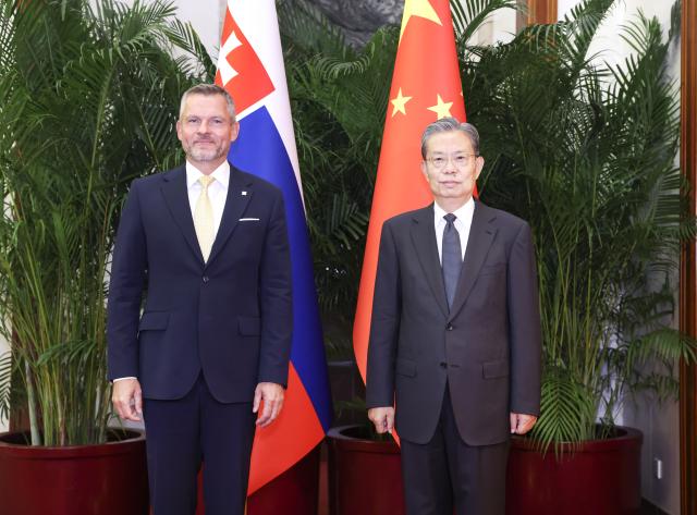 (260729) -- BEIJING, July 29, 2026 (Xinhua) -- Zhao Leji, chairman of the Standing Committee of the National People's Congress (NPC), meets with Slovak President Peter Pellegrini in Beijing, capital of China, July 29, 2026. (Xinhua/Pang Xinglei)