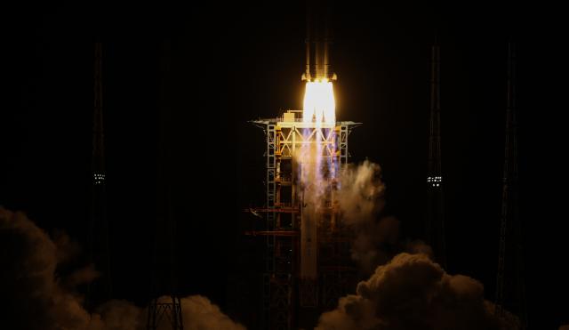 (260729) -- WENCHANG, July 29, 2026 (Xinhua) -- A Long March-7A carrier rocket carrying the Tianlian III-01 satellite blasts off from the Wenchang Spacecraft Launch Site in Wenchang, south China's Hainan Province, July 29, 2026. Launched at 7:50 p.m. (Beijing Time) aboard the rocket, the satellite entered the preset orbit successfully. (Xinhua/Yang Guanyu)