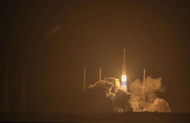 (260729) -- WENCHANG, July 29, 2026 (Xinhua) -- A Long March-7A carrier rocket carrying the Tianlian III-01 satellite blasts off from the Wenchang Spacecraft Launch Site in Wenchang, south China's Hainan Province, July 29, 2026. Launched at 7:50 p.m. (Beijing Time) aboard the rocket, the satellite entered the preset orbit successfully. (Photo by Meng Zhongde/Xinhua)