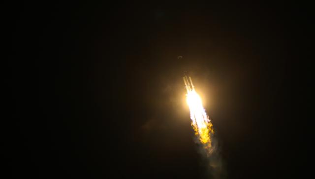(260729) -- WENCHANG, July 29, 2026 (Xinhua) -- A Long March-7A carrier rocket carrying the Tianlian III-01 satellite blasts off from the Wenchang Spacecraft Launch Site in Wenchang, south China's Hainan Province, July 29, 2026. Launched at 7:50 p.m. (Beijing Time) aboard the rocket, the satellite entered the preset orbit successfully. (Xinhua/Yang Guanyu)