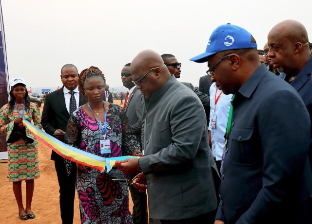 (260730) -- KINSHASA, July 30, 2026 (Xinhua) -- President of the Democratic Republic of the Congo (DRC) Felix Tshisekedi inaugurates a Chinese-built water treatment plant in Kamina, capital of the southern province of Haut-Lomami of DRC, July 29, 2026. The project was financed by Sino Congolaise des Mines, a joint venture between the DRC state mining company Gecamines and a group of Chinese companies.
   With a designed daily supply capacity of more than 7,000 cubic meters, the plant is expected to provide drinking water that meets local health standards to residents of Kamina and surrounding areas. (Xinhua)