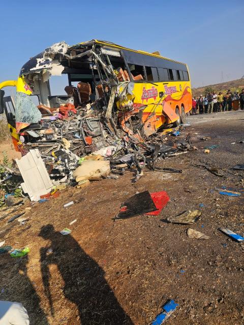 (260802) -- DAR ES SALAAM, Aug. 2, 2026 (Xinhua) -- Photo taken on Aug. 2, 2026 shows a bus crash site in Dodoma Region, Tanzania. Eight people were killed and 66 others injured Sunday when two passenger buses collided in central Tanzania's Dodoma Region, authorities said. (Xinhua)
