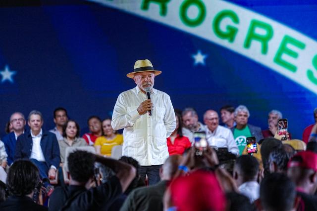 (260802) -- SAO PAULO, Aug. 2, 2026 (Xinhua) -- Brazilian President Luiz Inacio Lula da Silva speaks at the ruling Workers' Party's national convention in Sao Paulo, Brazil, Aug. 2, 2026. Brazil's ruling Workers' Party on Sunday officially nominated incumbent President Luiz Inacio Lula da Silva as its candidate for the upcoming presidential election as he seeks a fourth term in office. (Photo by Paulo Lopes/Xinhua)